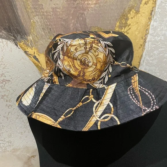 Reversible Satin Black and Gold Chain Print Bucket Hat - Picture 4 of 10